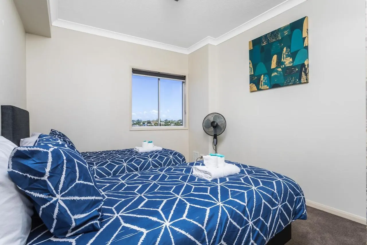 Suttons Beach Apartments Redcliffe